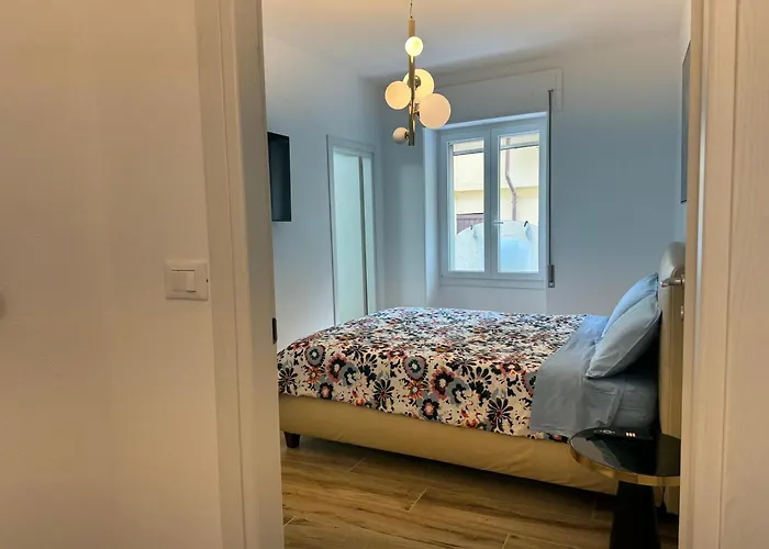Moderna Ed Elegante Residenza Nel Centro Di Pavia